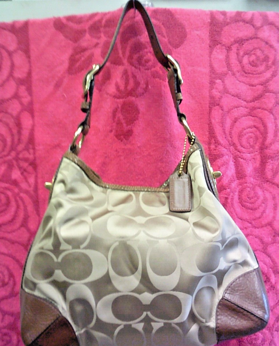 ERI7122 COACH PEYTON SIGNATURE SATIN SHOULDER BAG KHAKI NUTMEG Ages Ago Estate Sales